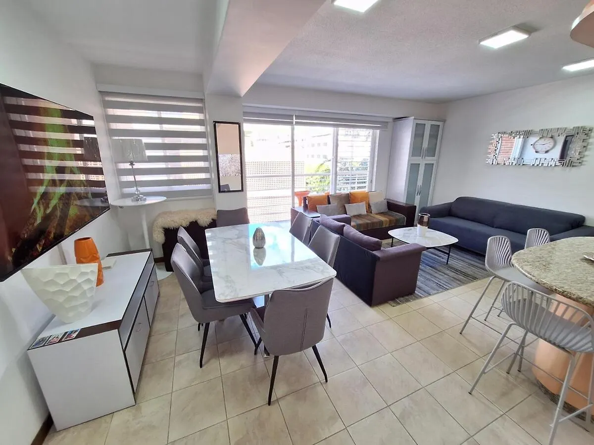Apartament Lujo,Ubicacion,Espacioso & Hermoso Apto En Los2Caminos-Boleita Caracas Wenezuela